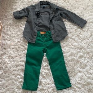 Old navy outfit chambray shirt pop of color jeans